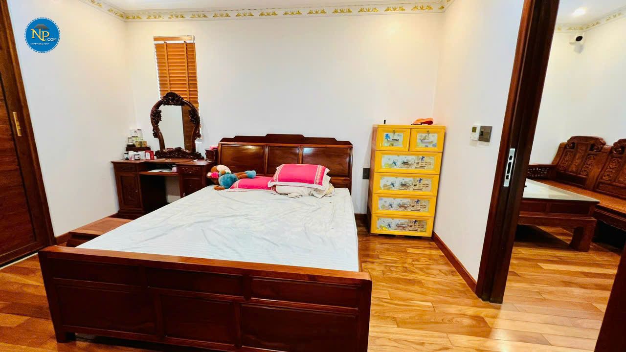 biet-thu-song-lap-centa-city2